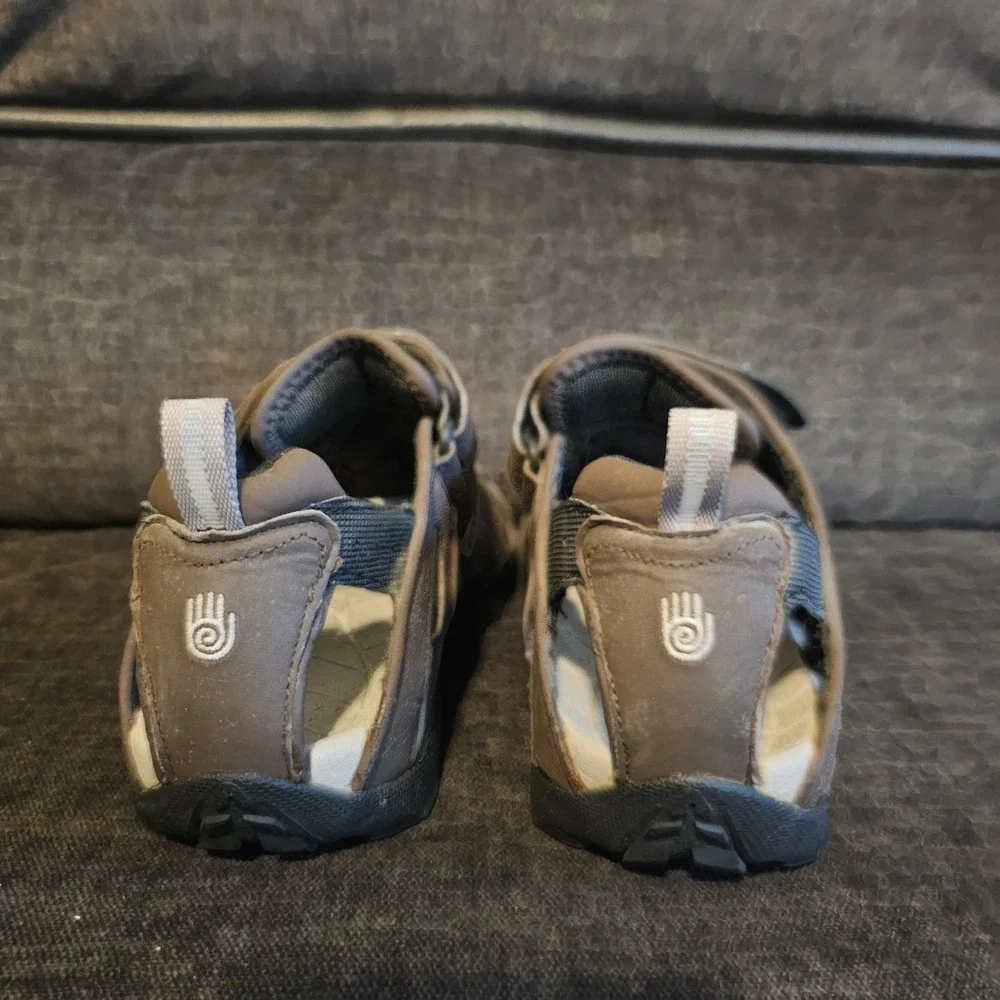 Teva Men's‎ Brown Sandals Size 8